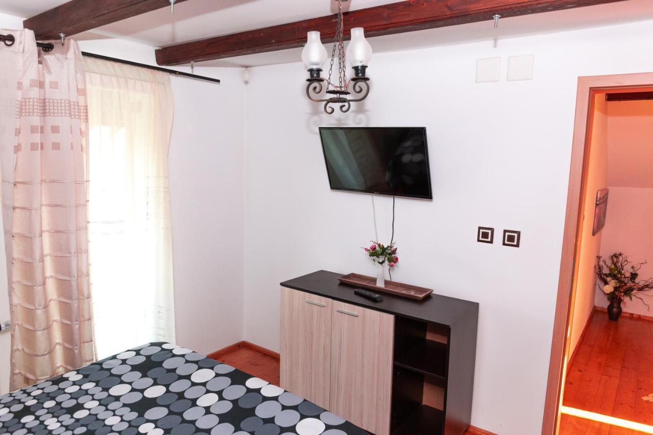 Casa Ursului Hotel Bujoreni Kültér fotó