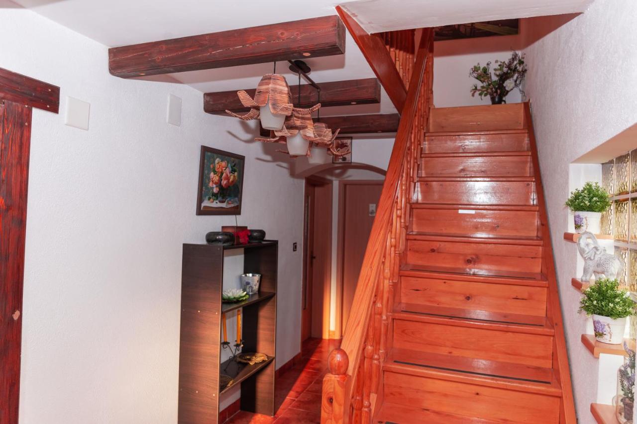 Casa Ursului Hotel Bujoreni Kültér fotó